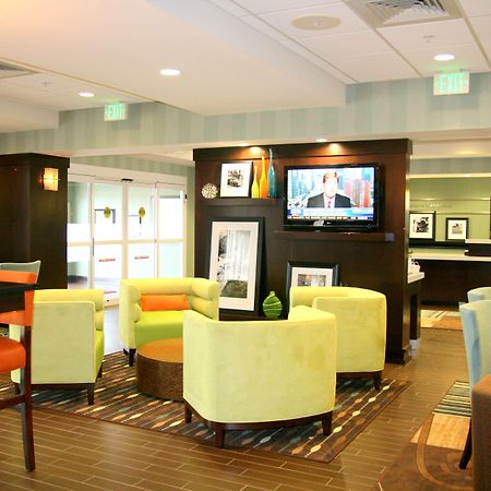 Hampton Inn Anderson/Alliance Business Park מראה פנימי תמונה