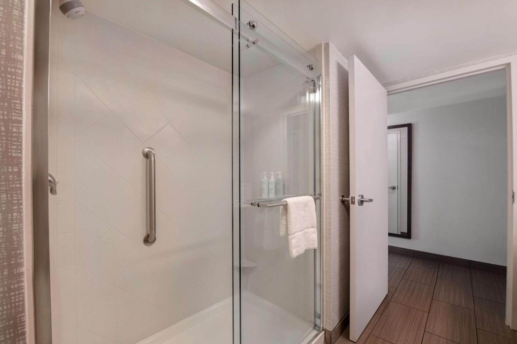 Hampton Inn Anderson/Alliance Business Park מראה חיצוני תמונה