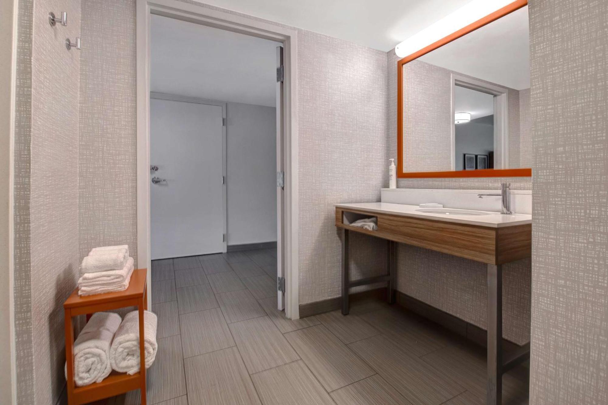 Hampton Inn Anderson/Alliance Business Park מראה חיצוני תמונה
